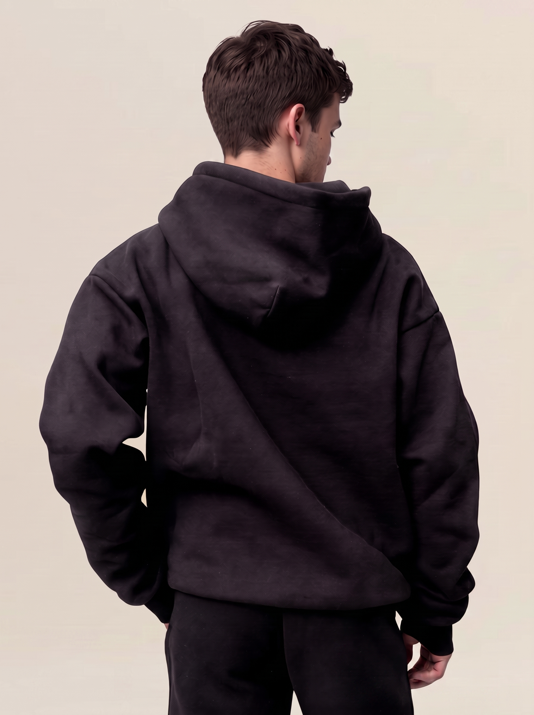[size: Kevin is 171cm and wears size S] #color/obsidian